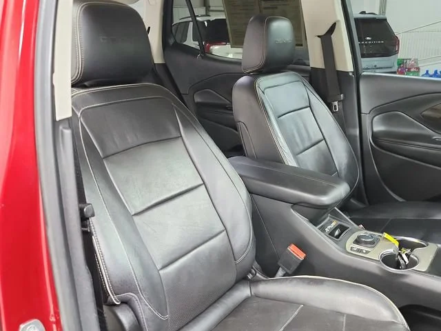Used 2019 RED QUARTZ TINTCOAT GMC Denali image 46