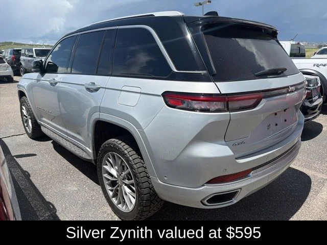 Used 2023 Silver Jeep Summit Reserve image 7
