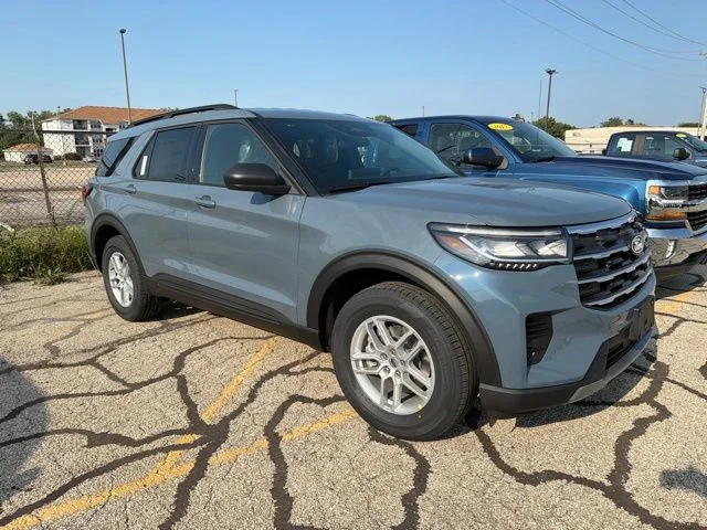 New 2027 Vapor Blue Metallic Ford Active image 3