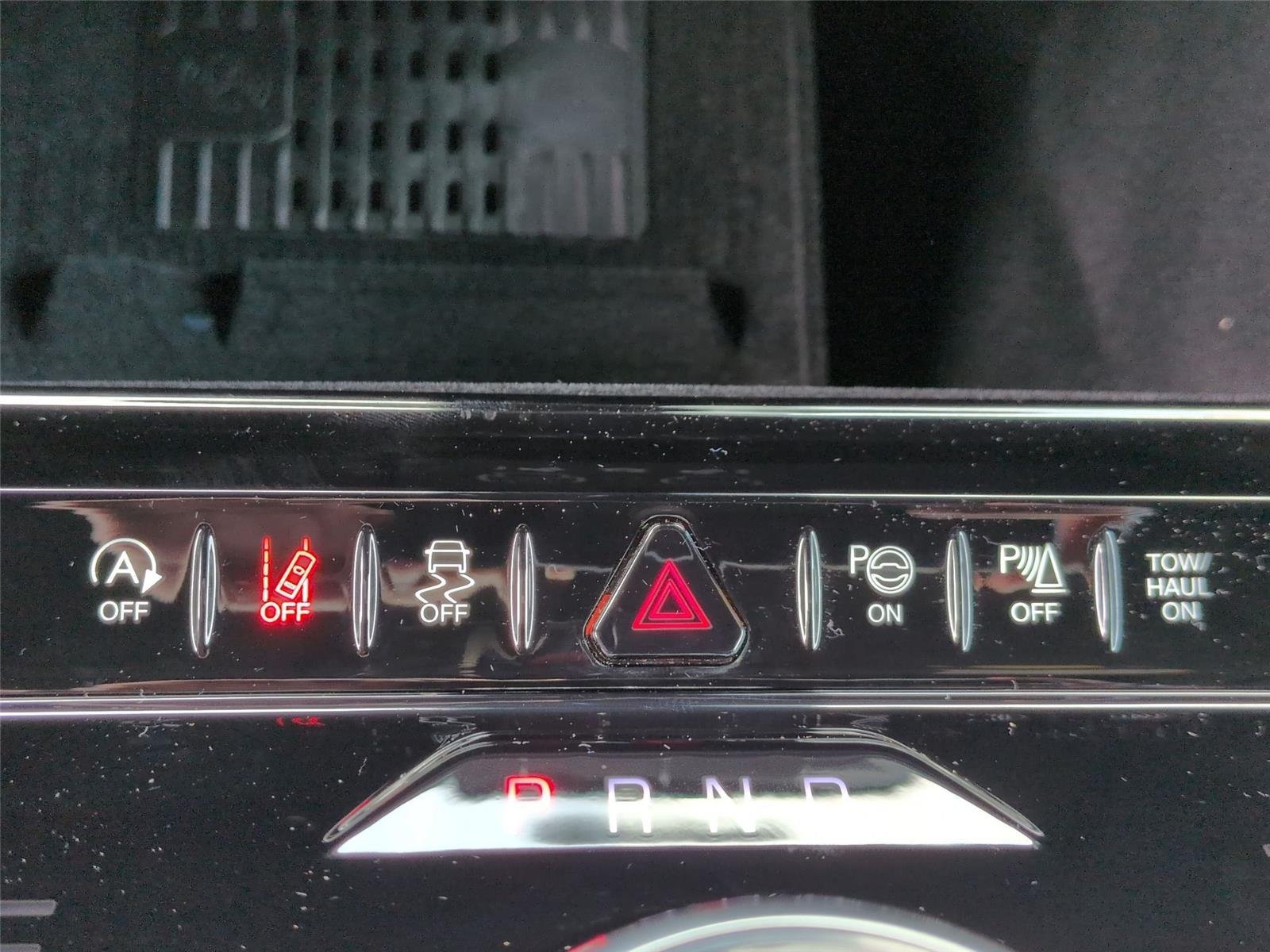 New 2026 Steel Blue Exterior Paint Jeep Limited Reserve image 29