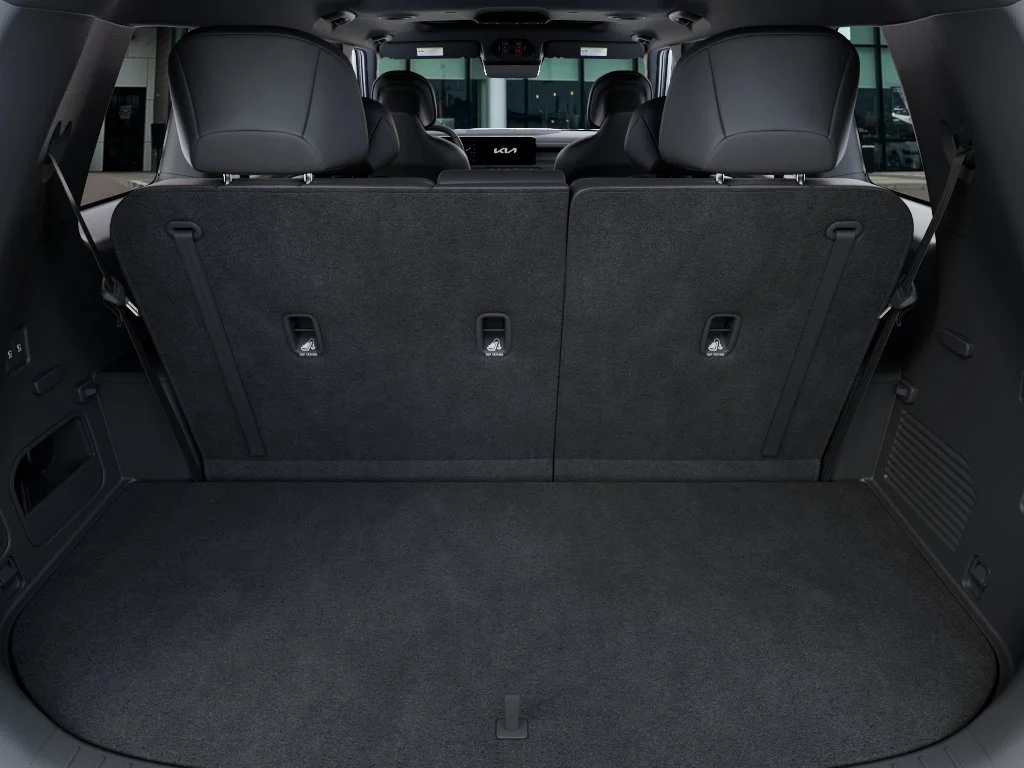 New 2027 Glacial White Pearl Kia EX image 19