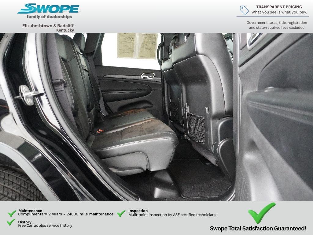 Used 2019 Diamond Black Crystal Pearlcoat Jeep Altitude image 9