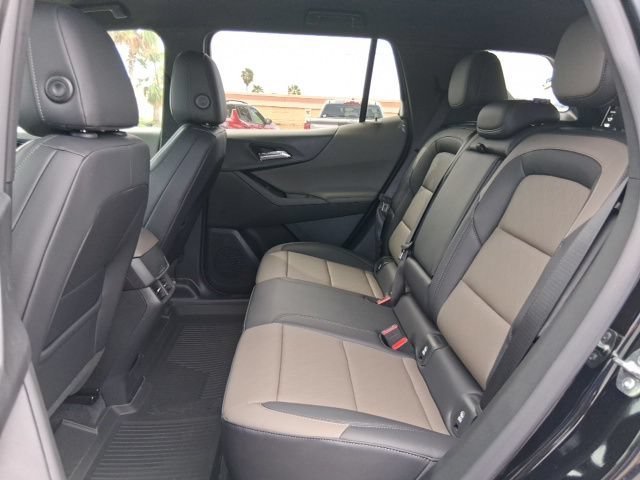 2027 Chevrolet Equinox LT - Photo 18
