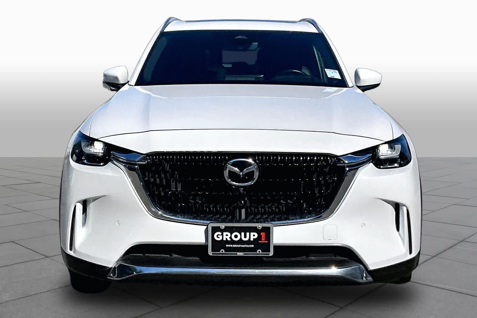 Used 2024 Rhodium White Premium Mazda 3.3 Turbo Premium Plus image 4