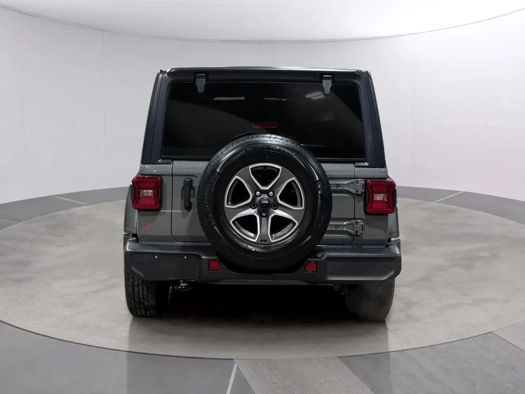 Used 2021 Sting-Gray Clearcoat Jeep Unlimited Sport S image 4