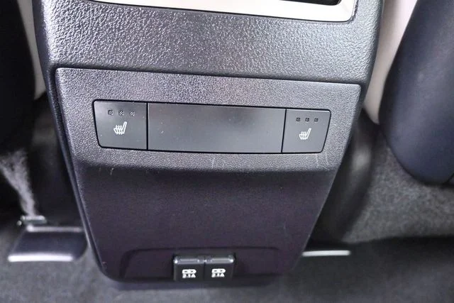Used 2020 Black Lexus 350 image 23