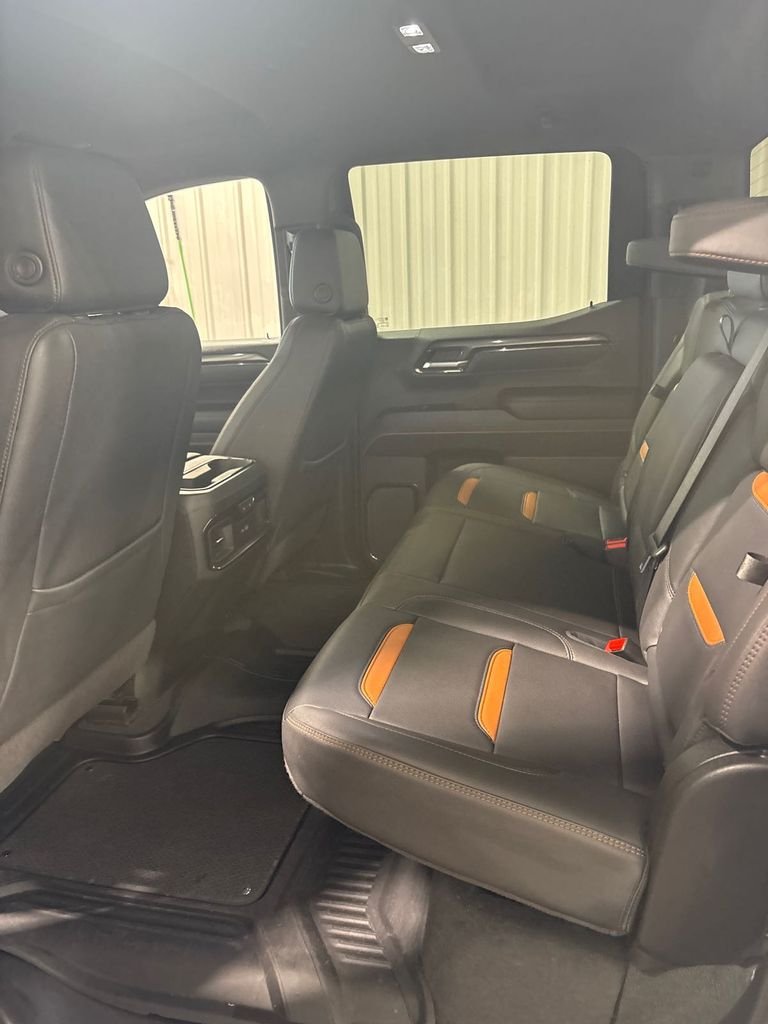 Used 2025 Gray GMC AT4 image 9