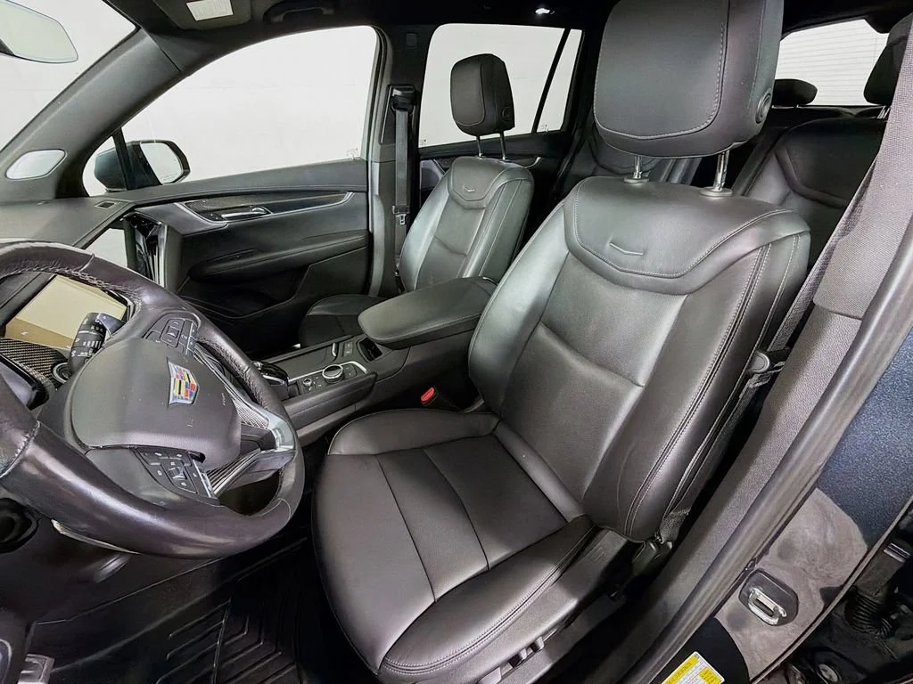 2023 Cadillac XT6 Sport - Photo 12