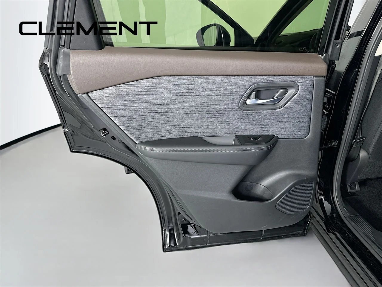 Used 2023 Black Nissan SV image 29