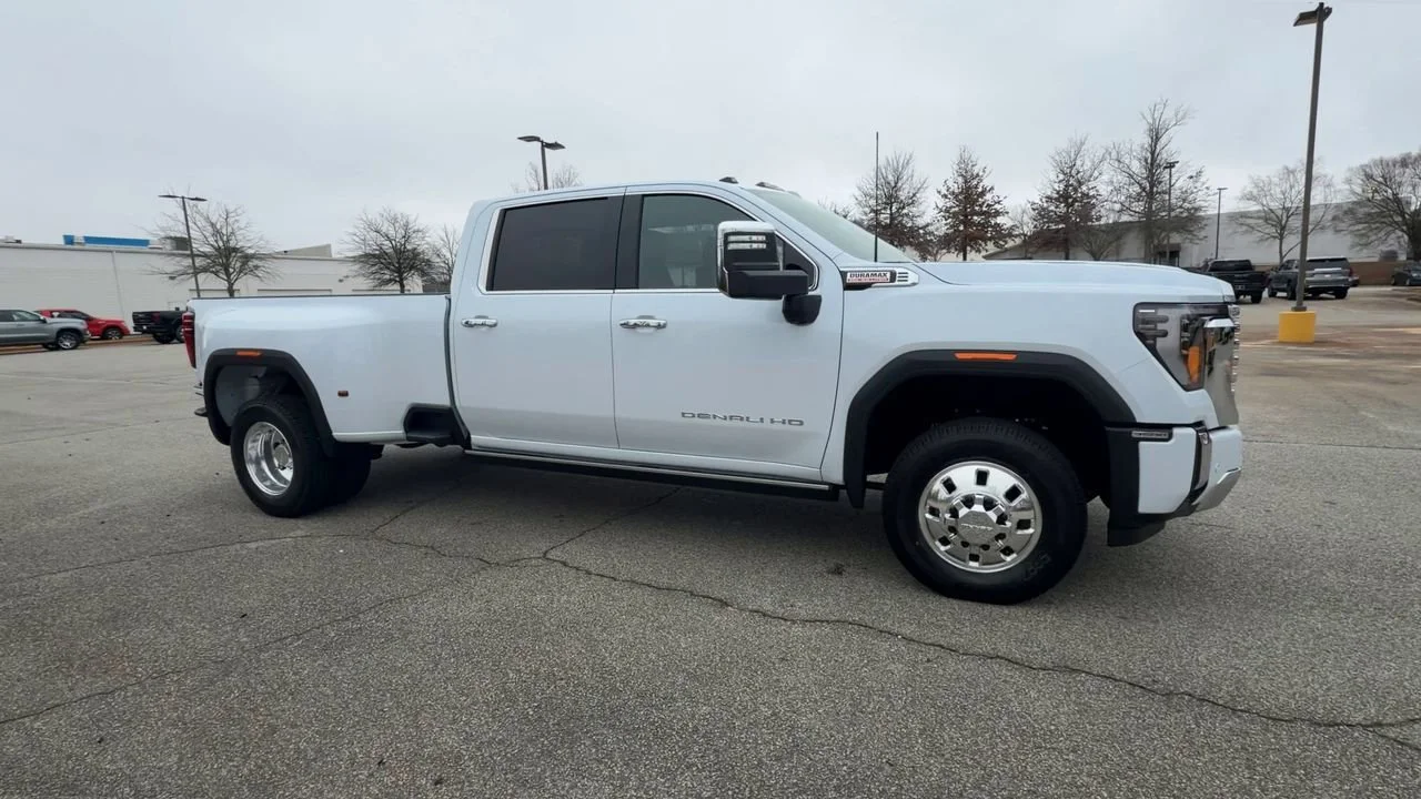 New 2026 Glacier White Tricoat GMC Denali DRW image 2