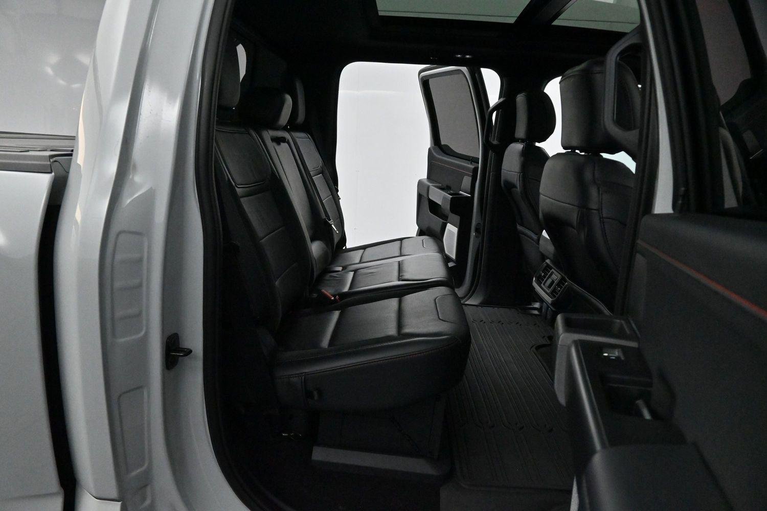 Used 2024 Avalanche Gray Ford Raptor image 37
