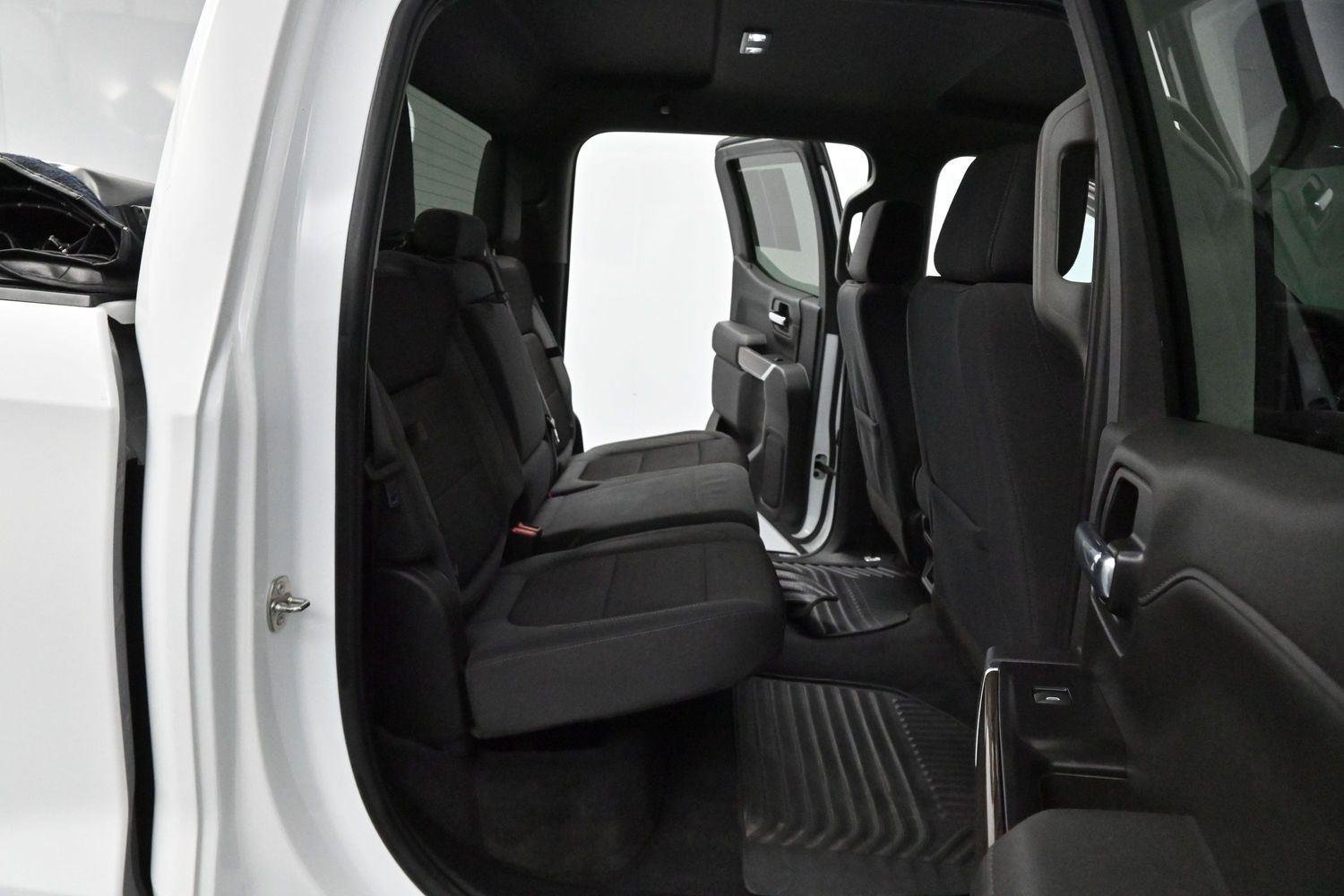 Used 2020 Summit White Chevrolet RST image 32