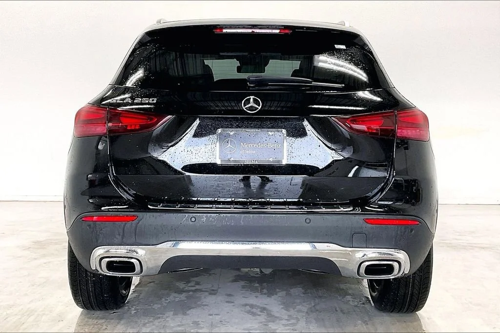 New 2026 Night Black Mercedes-Benz GLA 250 image 16