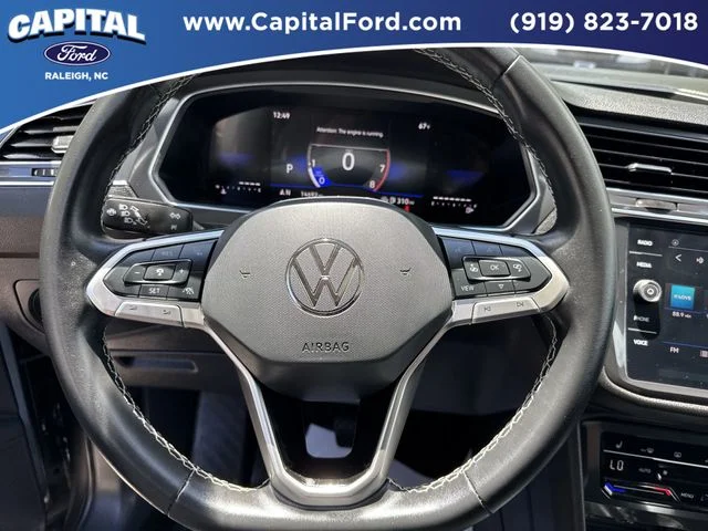 Used 2024 Gray Volkswagen 2.0T SE image 25