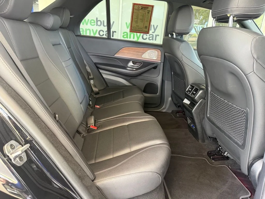 Used 2025 Black Mercedes-Benz GLE 350 image 28