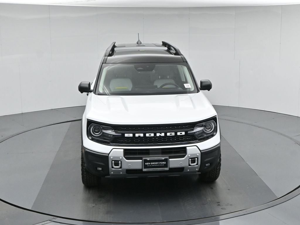 New 2026 Oxford White Ford Badlands image 38