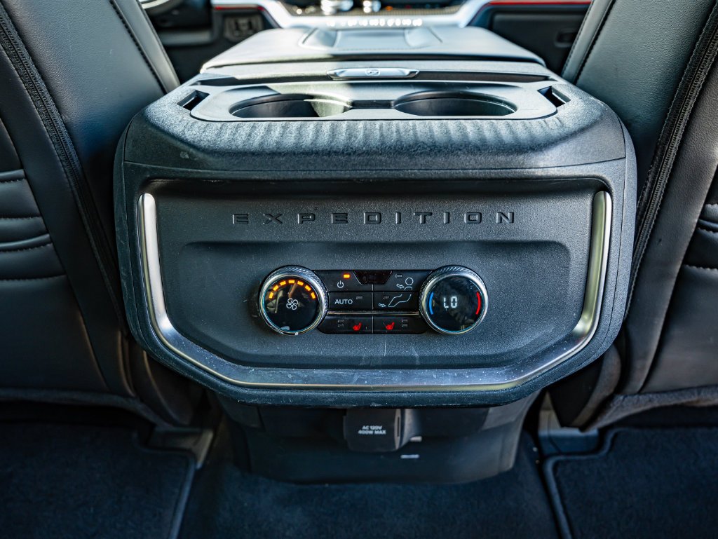 Used 2025 White Ford Platinum image 49