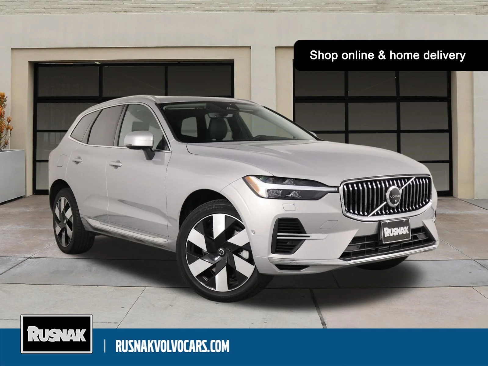2023 Volvo XC60 Plus