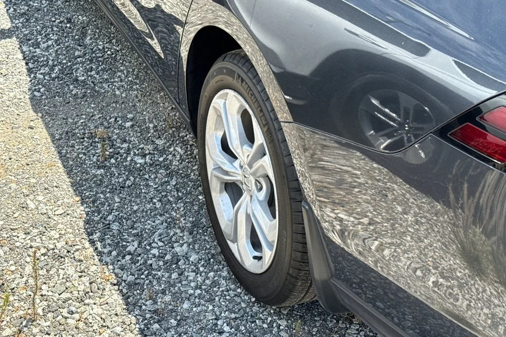 Certified Used 2025 Meteorite Gray Metallic Honda LX image 4