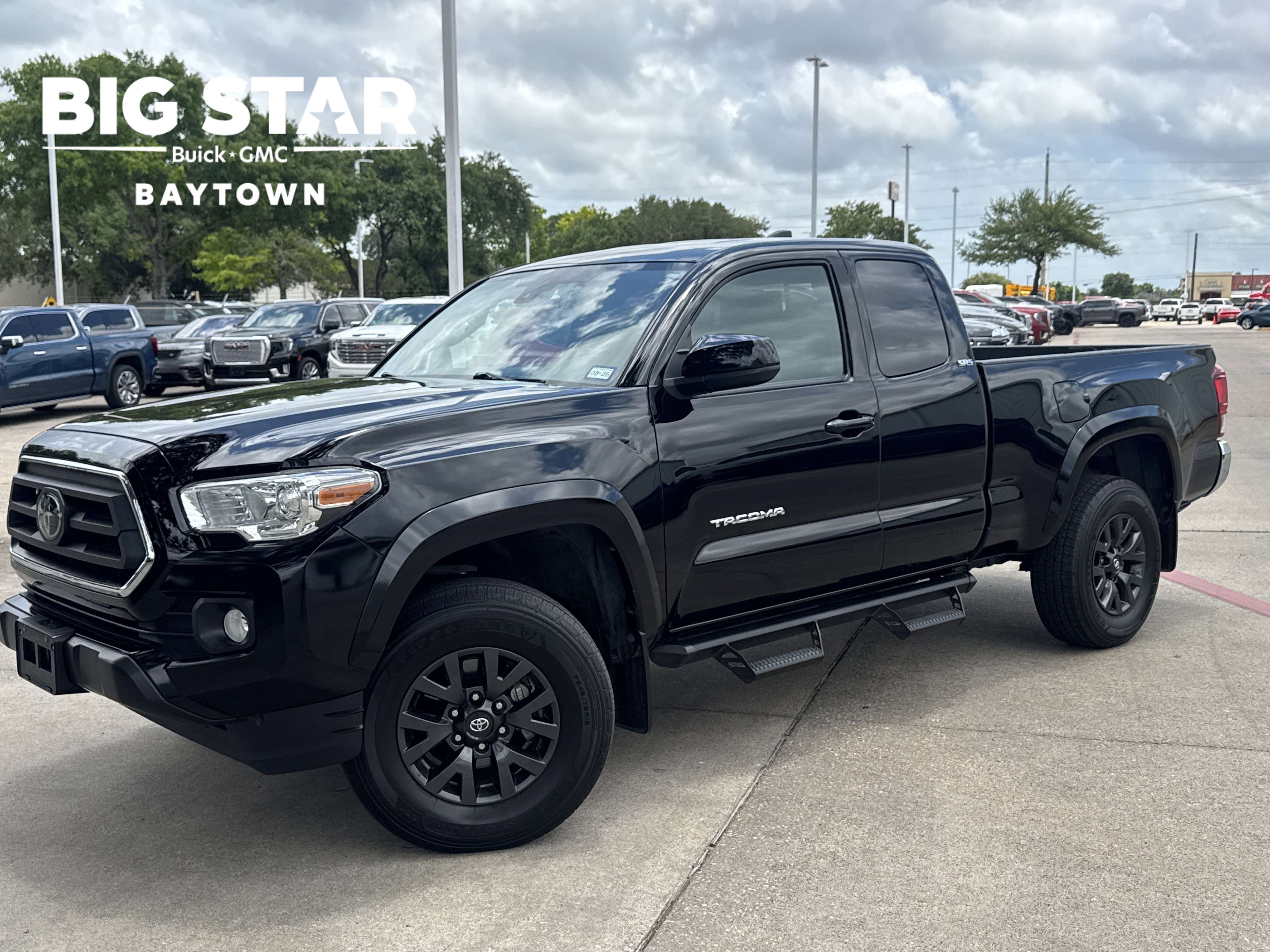 2023 Toyota Tacoma SR5 Access Cab 2WD 4-Cyl Auto Std Bed's photo