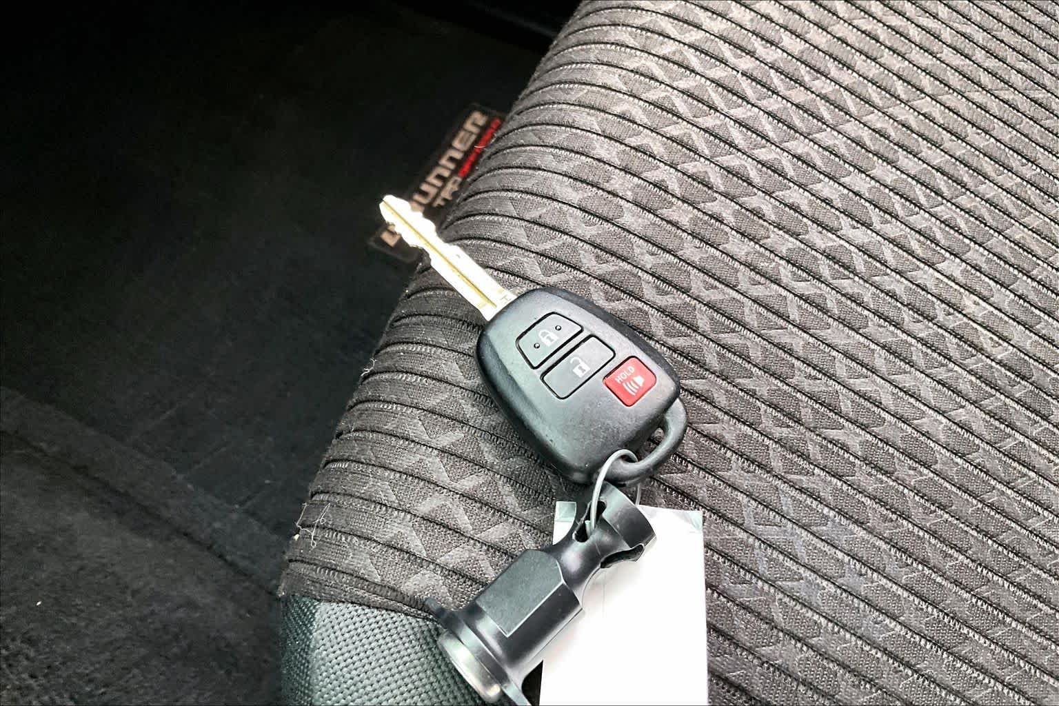 Used 2020 Magnetic Gray Metallic Toyota TRD Off Road image 15