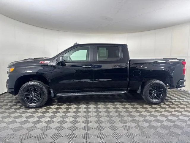 Used 2025 Black Chevrolet Custom Trail Boss image 7