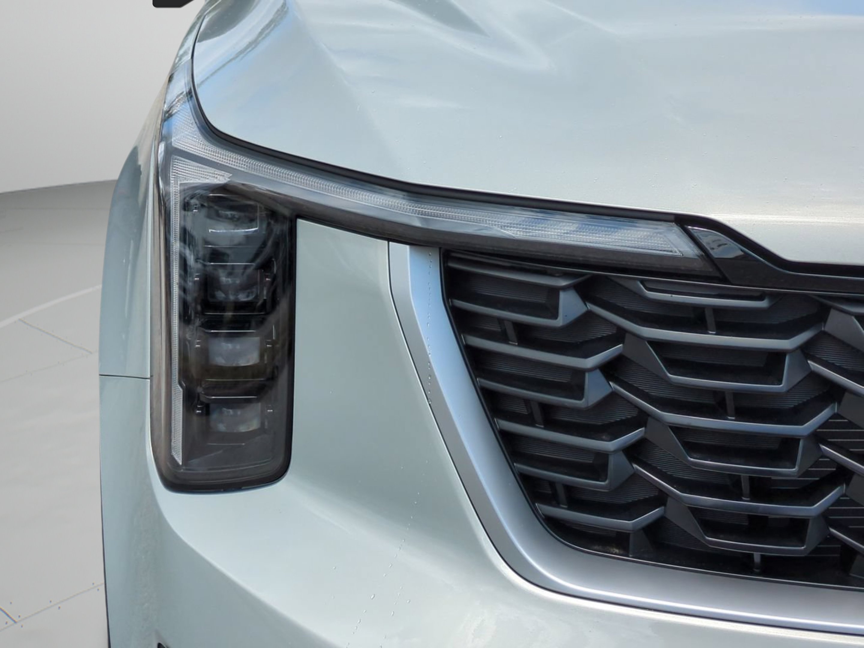 New 2026 Ivory Silver Kia LX image 15