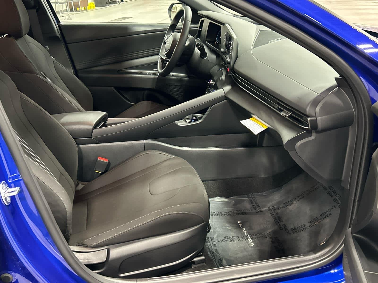 2026 Hyundai Elantra SEL - Photo 17