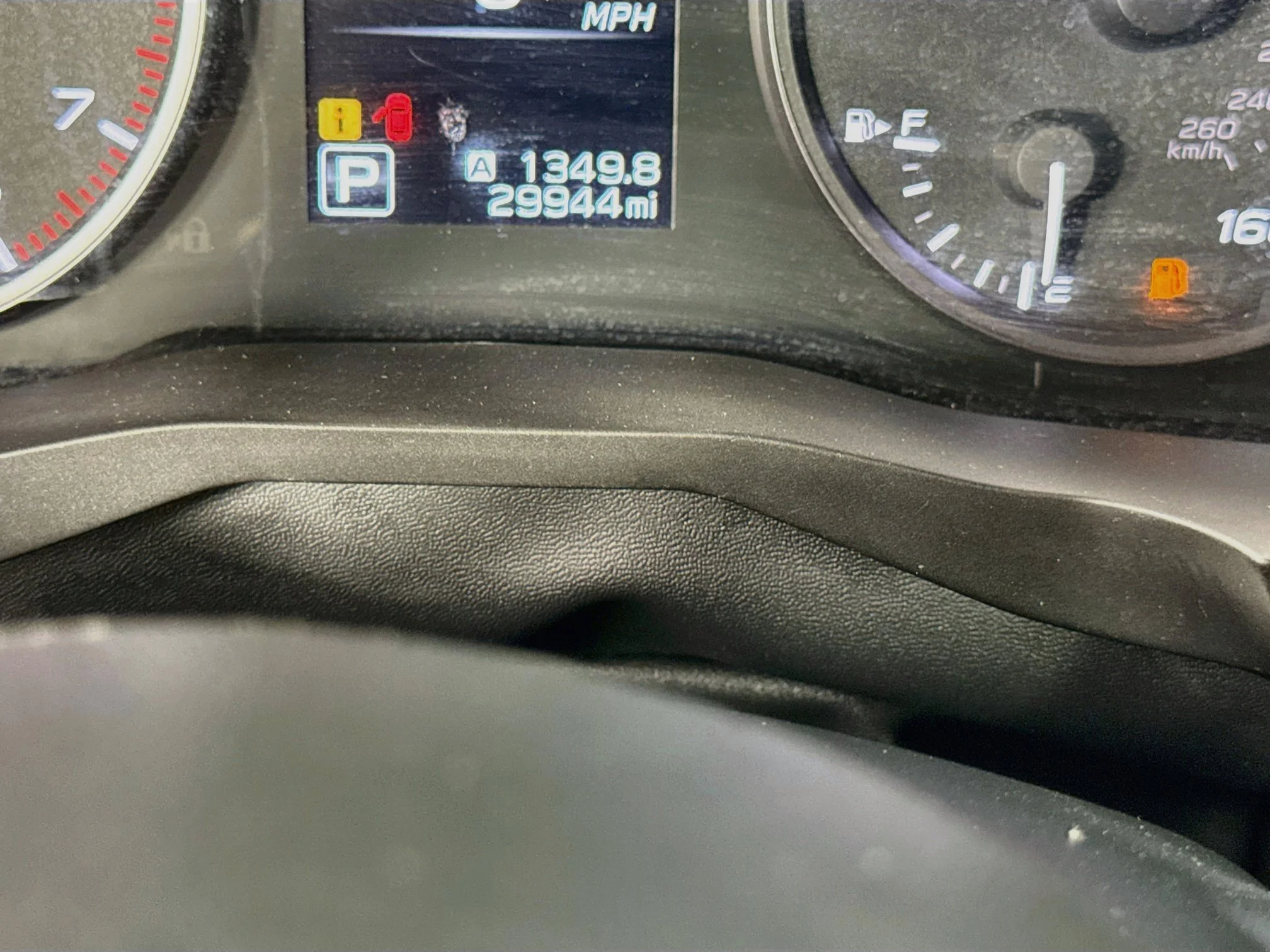 Used 2025 Gray Subaru Onyx Edition image 14
