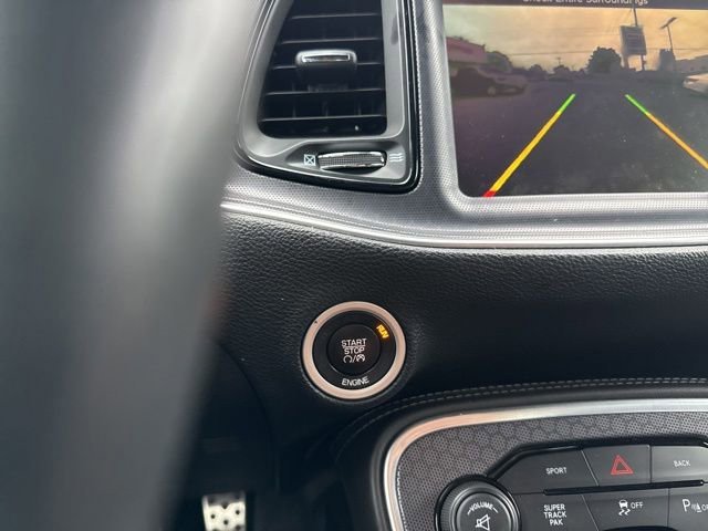Used 2016 Bright White Clearcoat Dodge R/T Scat Pack image 33