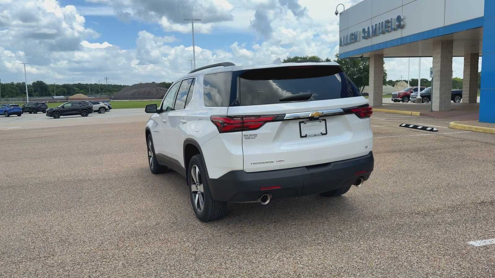 2023 Chevrolet Traverse 3LT - Photo 7