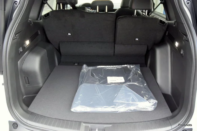 New 2027 Platinum White Pearl Honda Sport Touring Hybrid AWD image 13