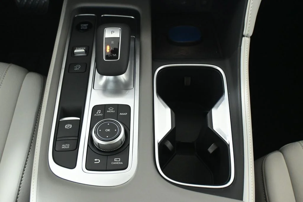 New 2027 Black INFINITI LUXE image 23