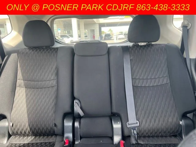 Used 2018 Silver Nissan SV image 7