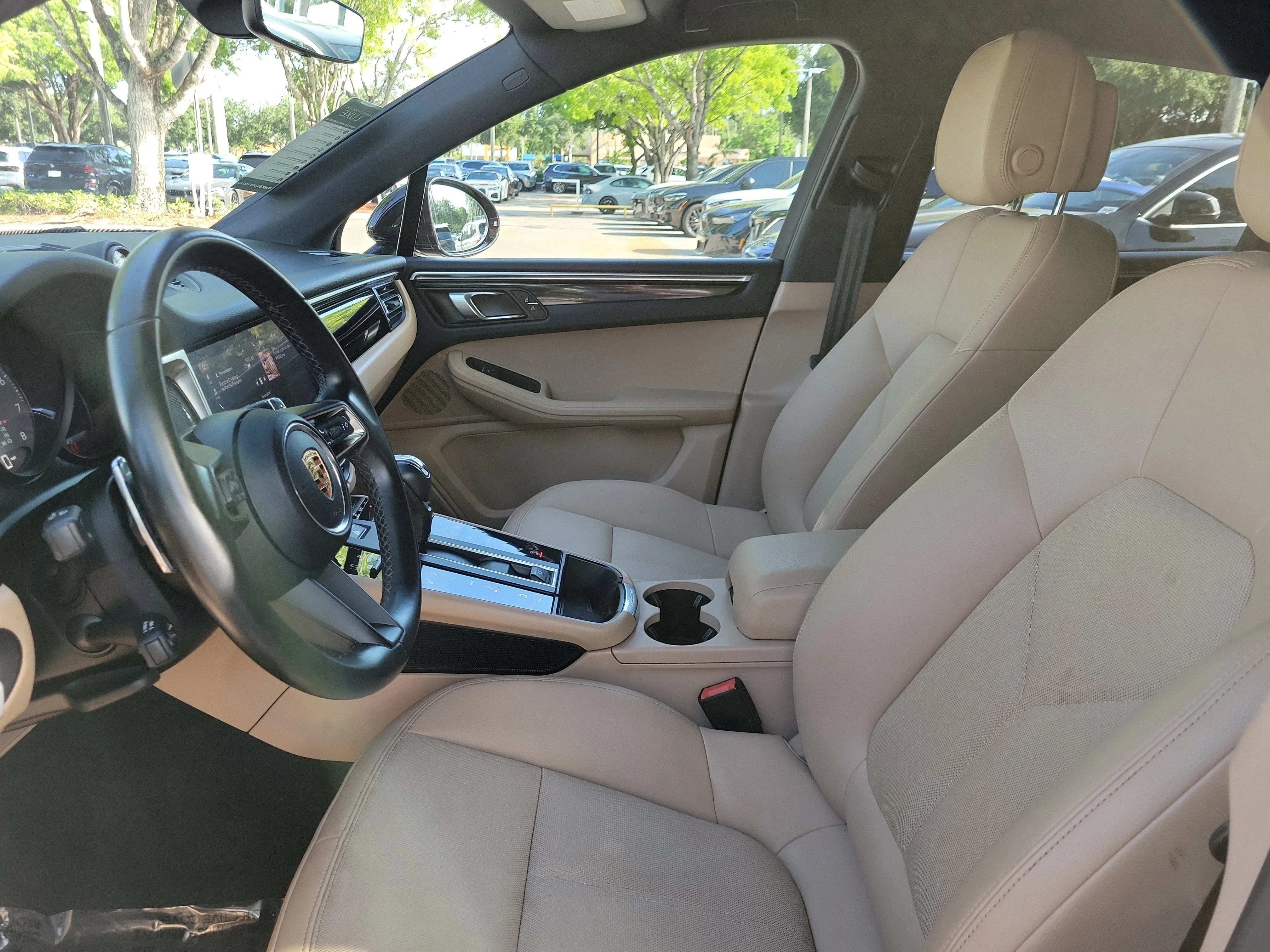 2024 Porsche Macan S - Photo 12