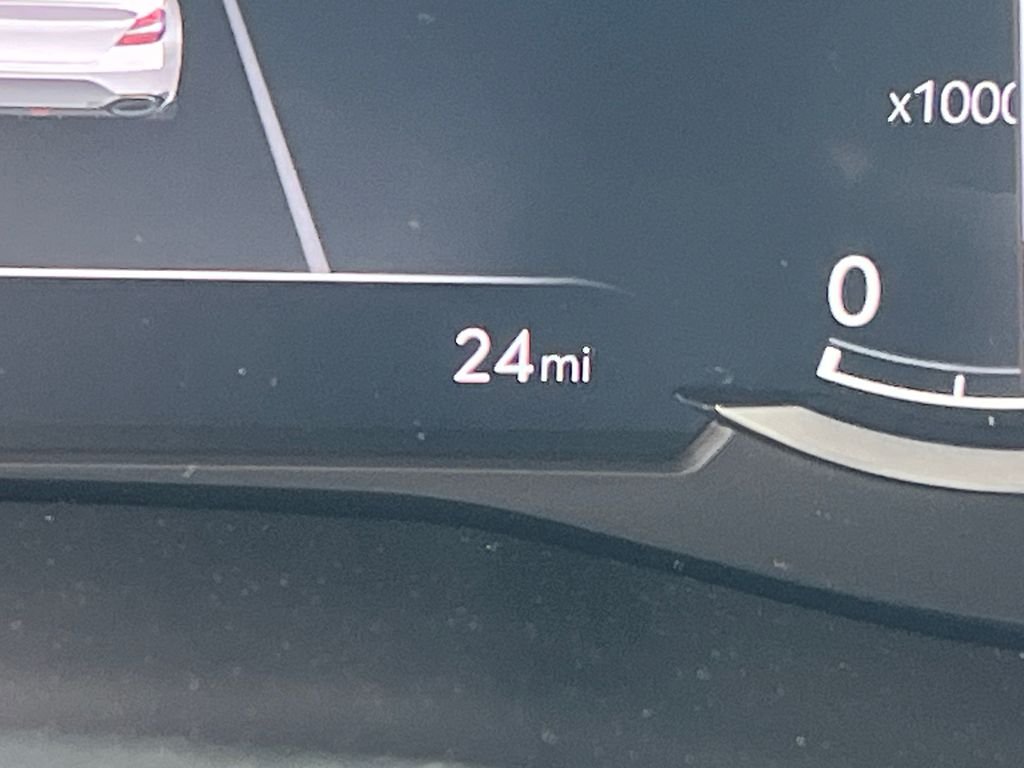 2026 GENESIS G70 Standard - Photo 27