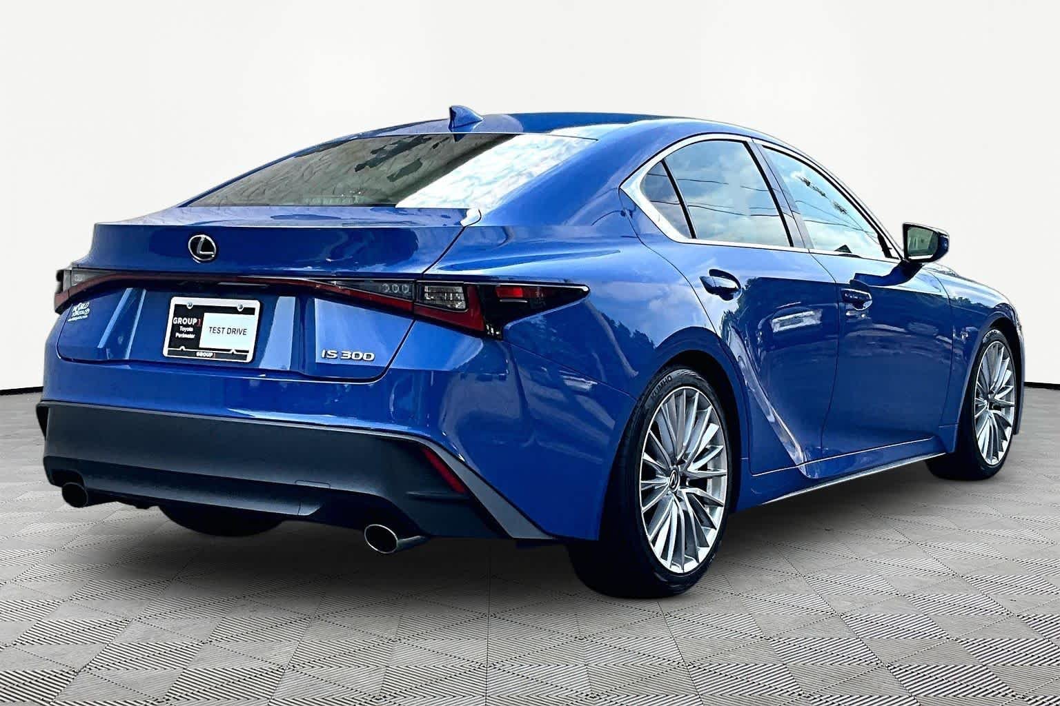 Used 2023 Grecian Water Lexus  image 26