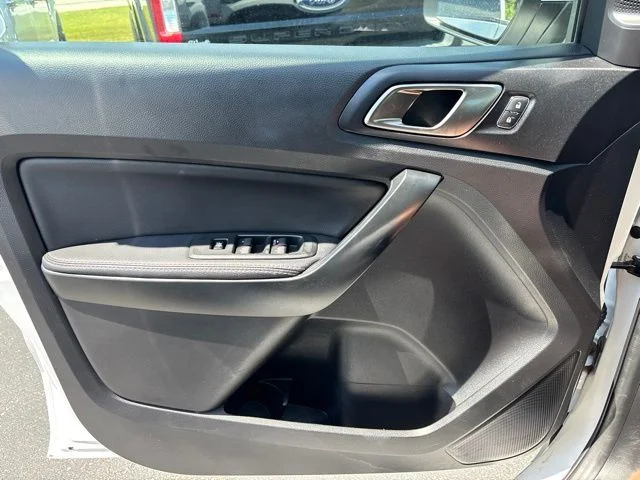 Used 2021 White Ford Lariat image 17