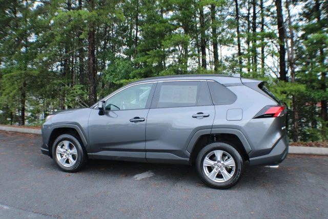 Used 2025 Magnetic Gray Metallic Toyota XLE image 3