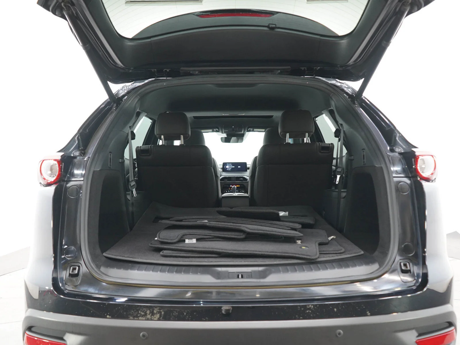 Used 2022 Jet Black Mica Mazda Signature image 16