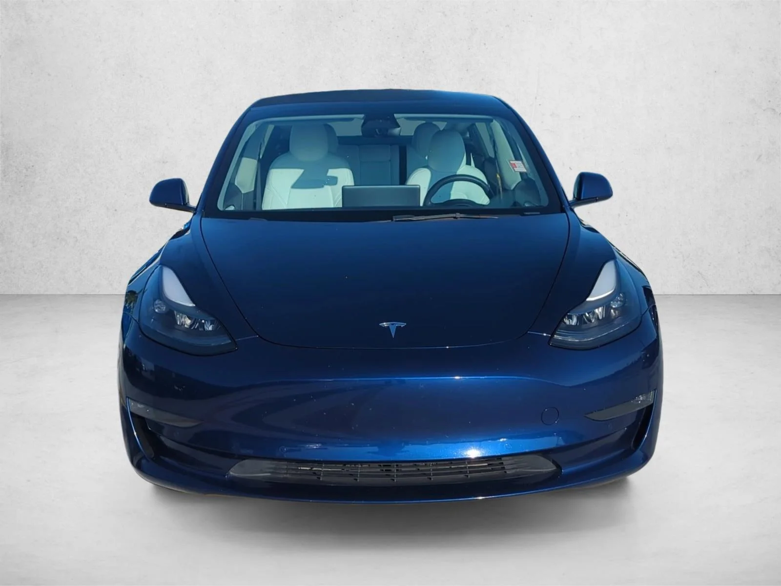 Used 2022 Blue Tesla Long Range image 2