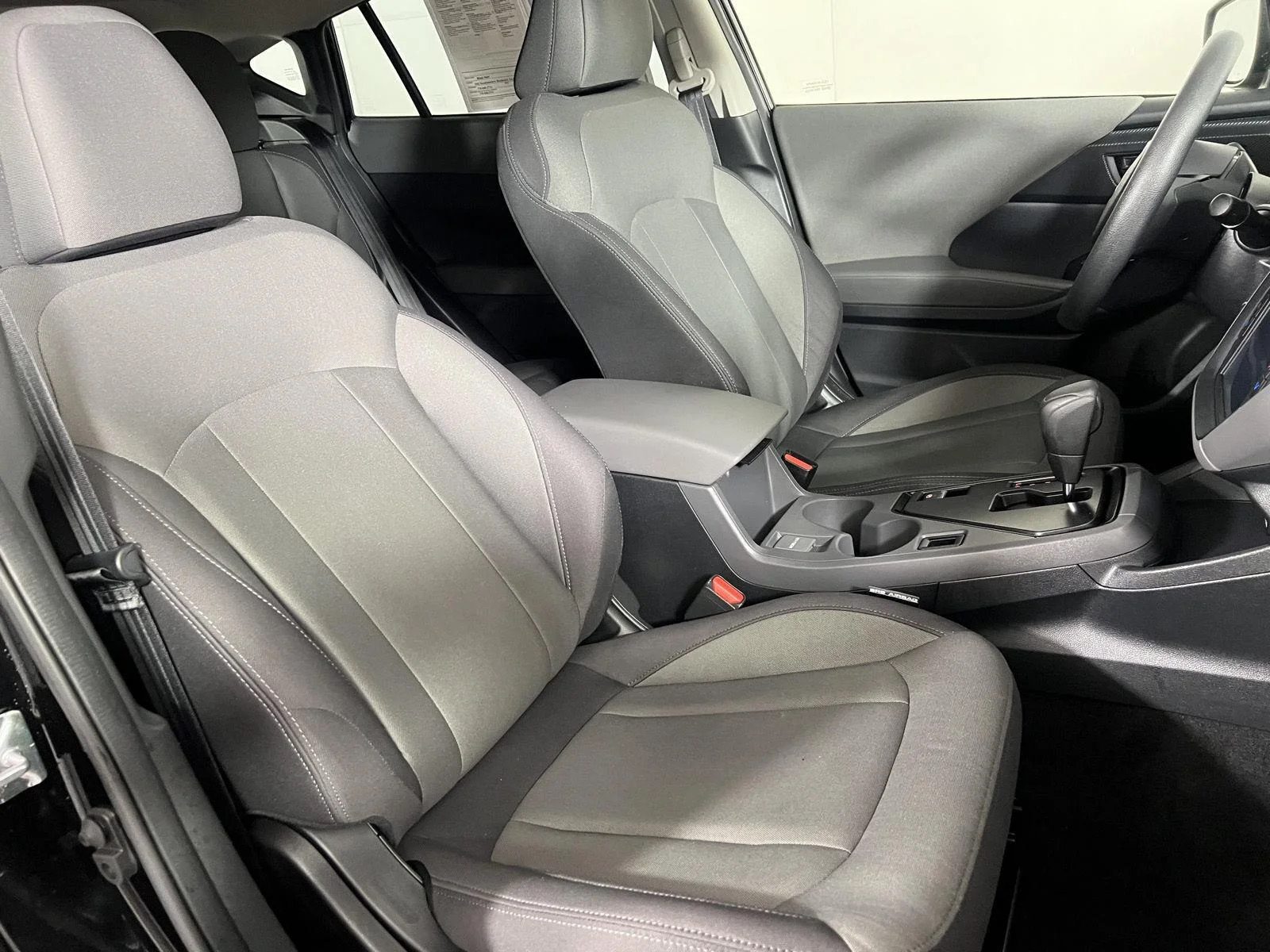 Used 2024 Crystal Black Silica Subaru Base image 20
