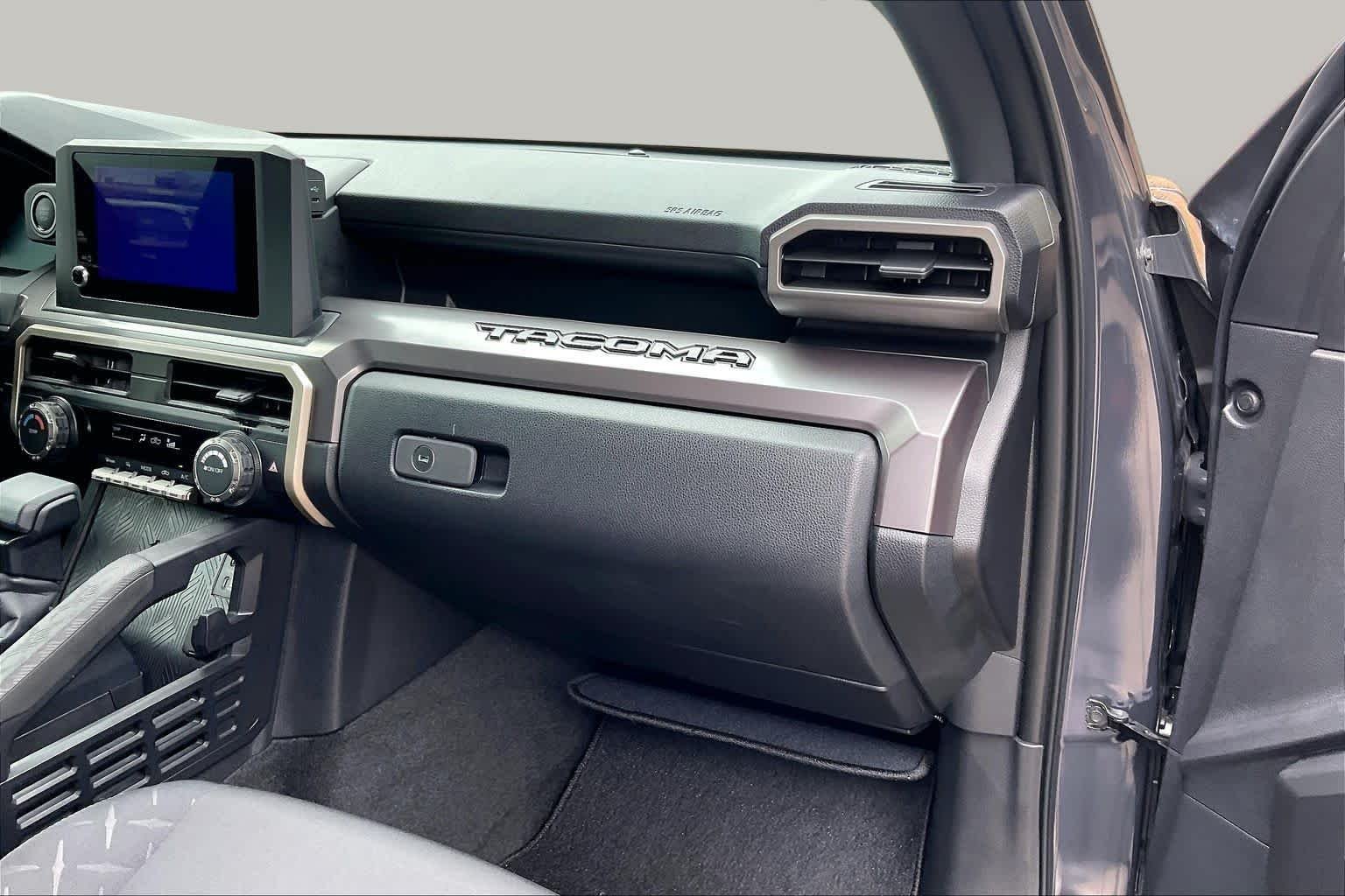 Used 2026 Underground Toyota SR5 image 18