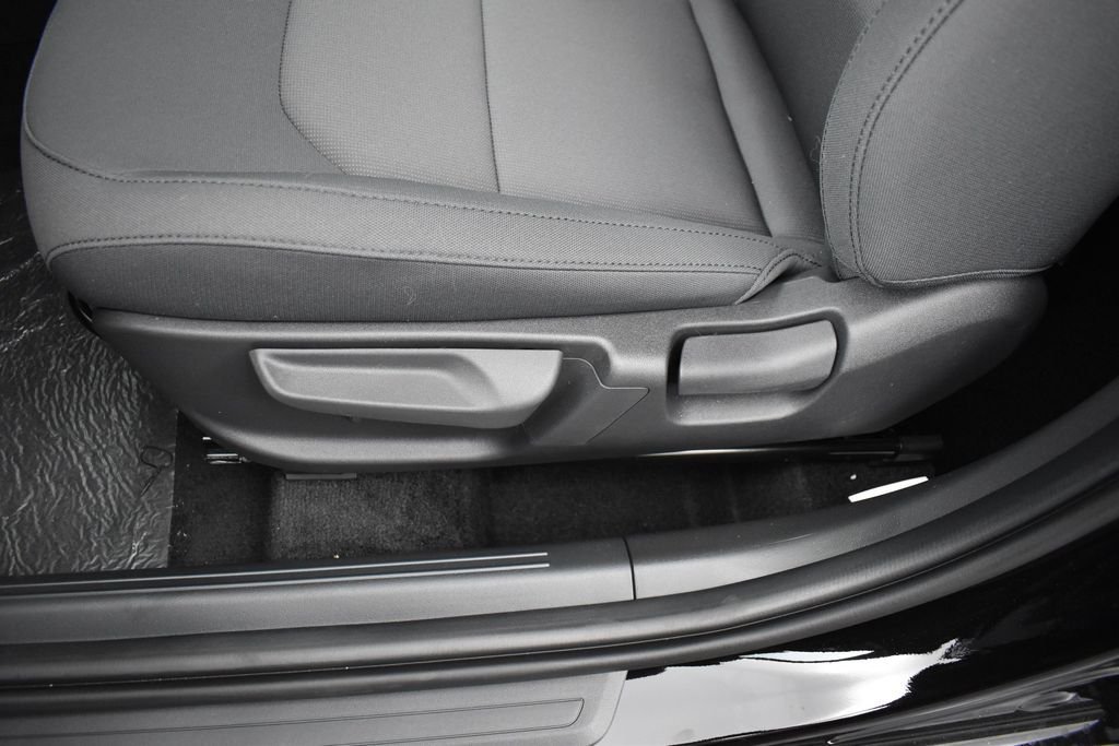New 2026 Aurora Black Pearl Kia LX image 8