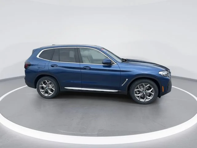 Used 2022 Blue BMW sDrive30i image 8