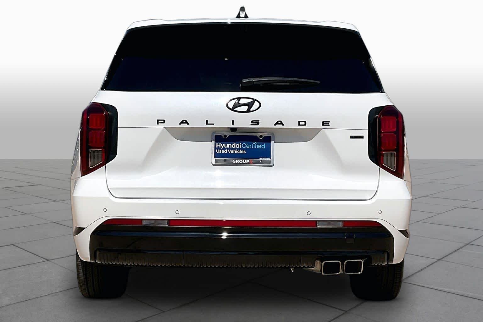 Certified Pre-Owned 2025 Hyundai Palisade Calligraphy Night Edition
