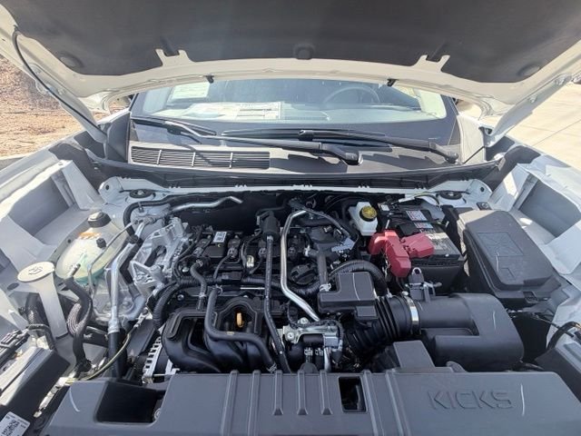 New 2026 Aspen White TriCoat / Super Black Two-tone Nissan SR image 34