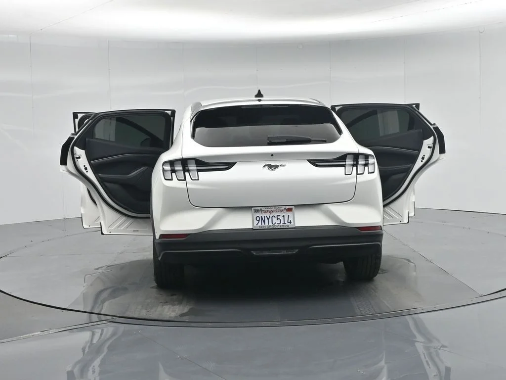 Certified Used 2024 White Ford Select image 34