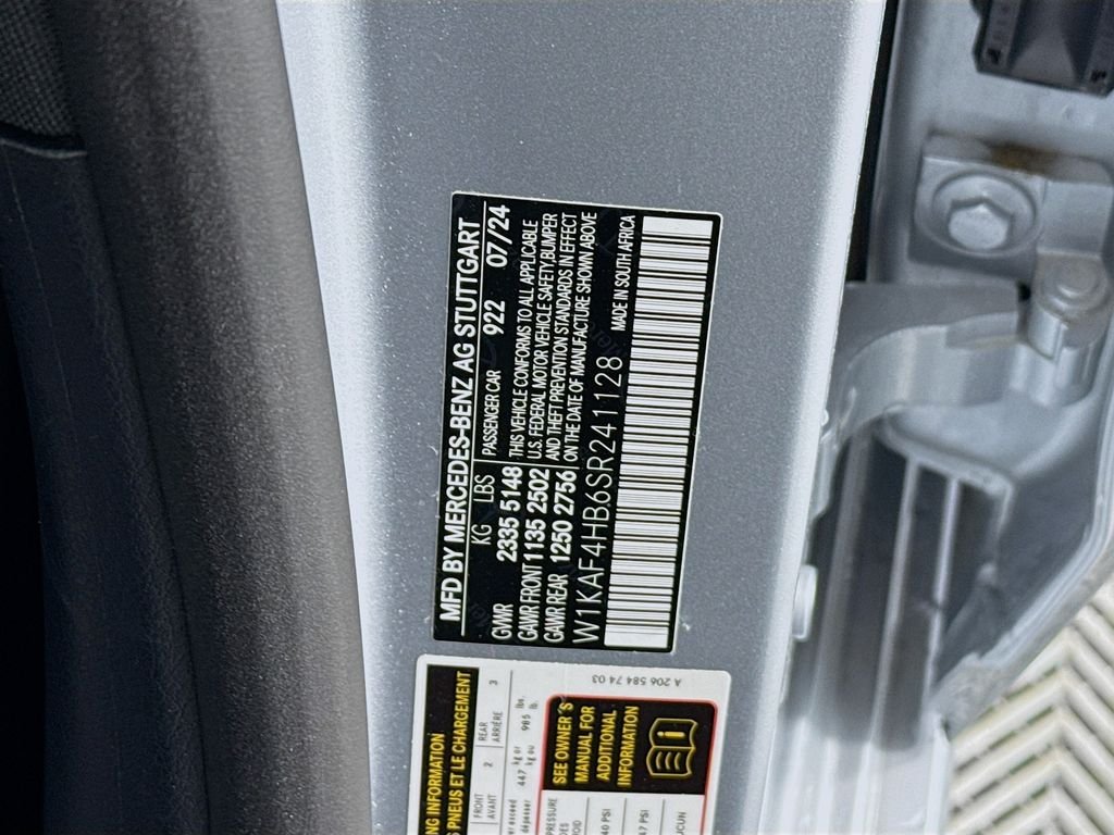 Used 2025 Silver Mercedes-Benz C 300 image 31