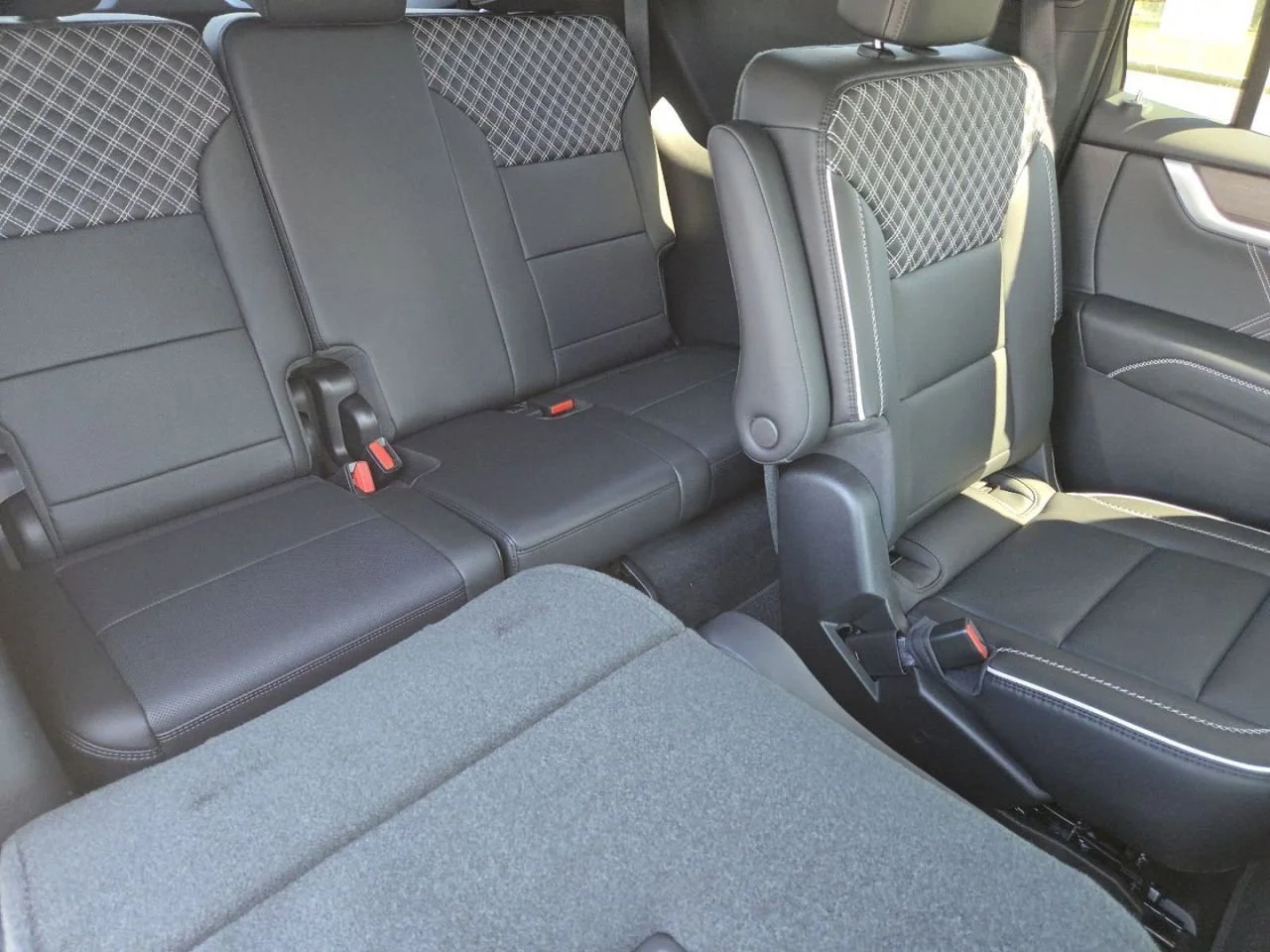 New 2026 Ebony Twilight Metallic GMC Denali image 26